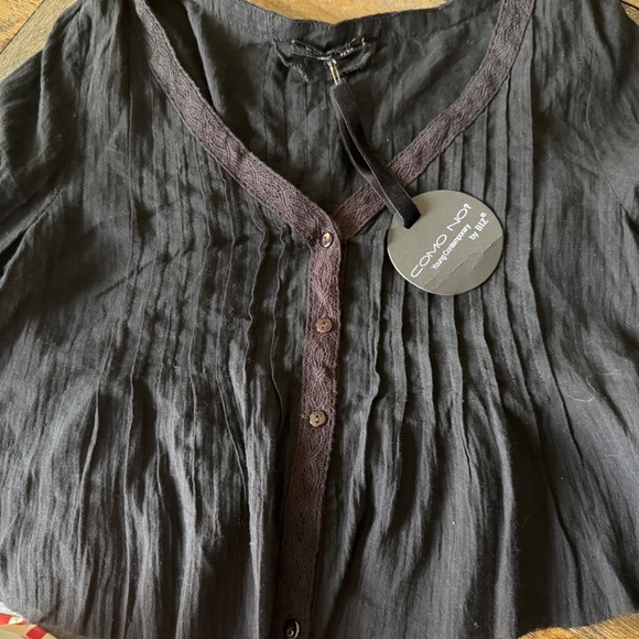 NWT Como NO? by BIZ Black Button Down Crop Boho Blouse Size Small - Picture 9 of 10